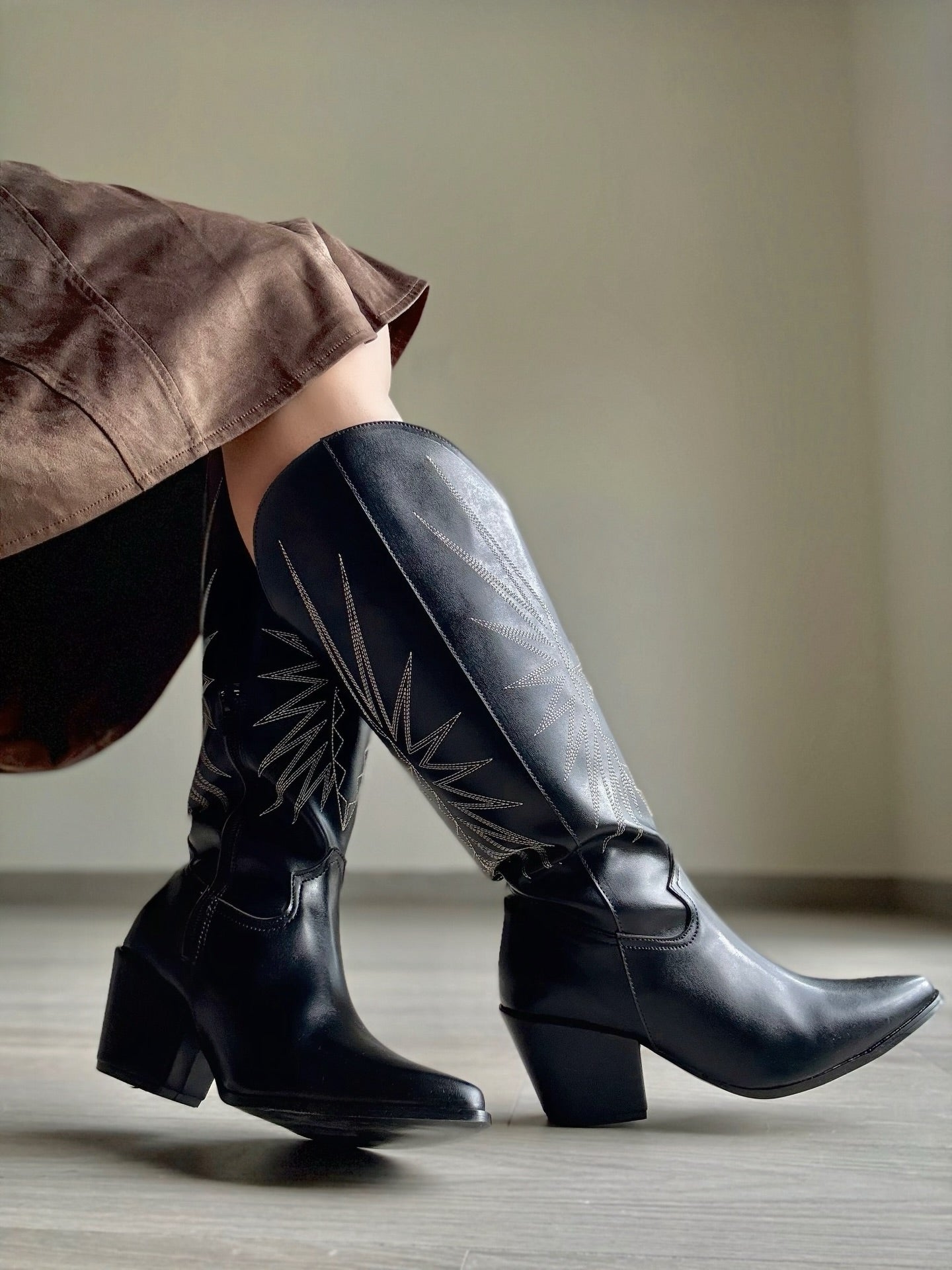 Bota vaquera negro